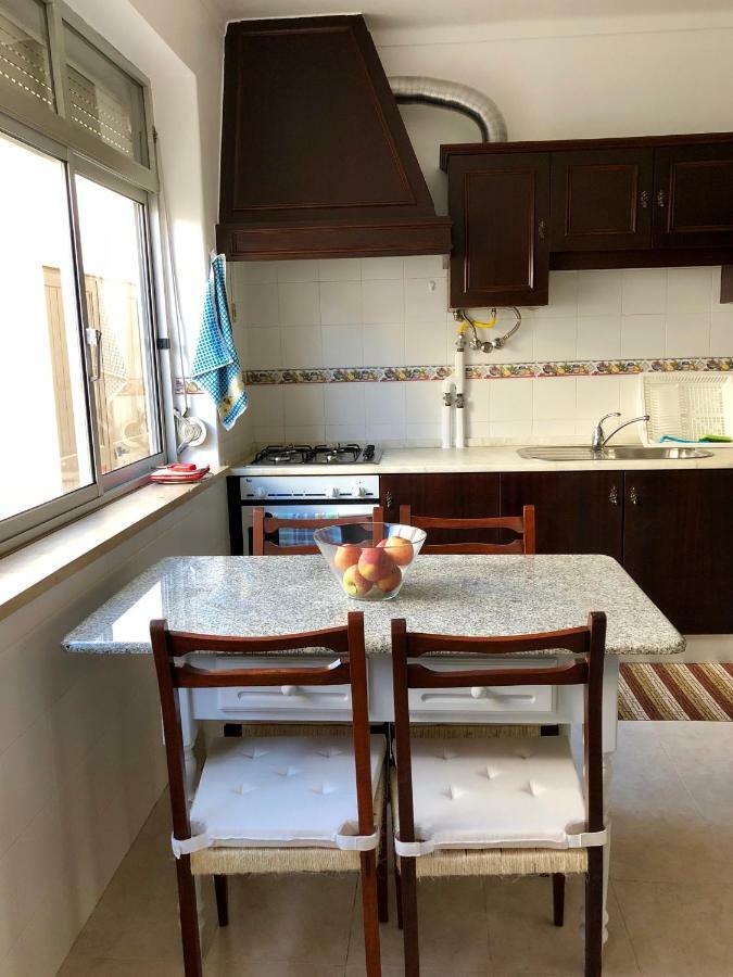 Lines Of Wellignton Apartment Torres Vedras Ngoại thất bức ảnh